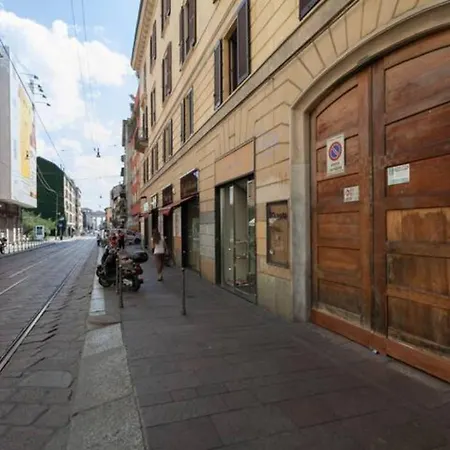 Apartment Porta Ticinese Cozy Con Balcone